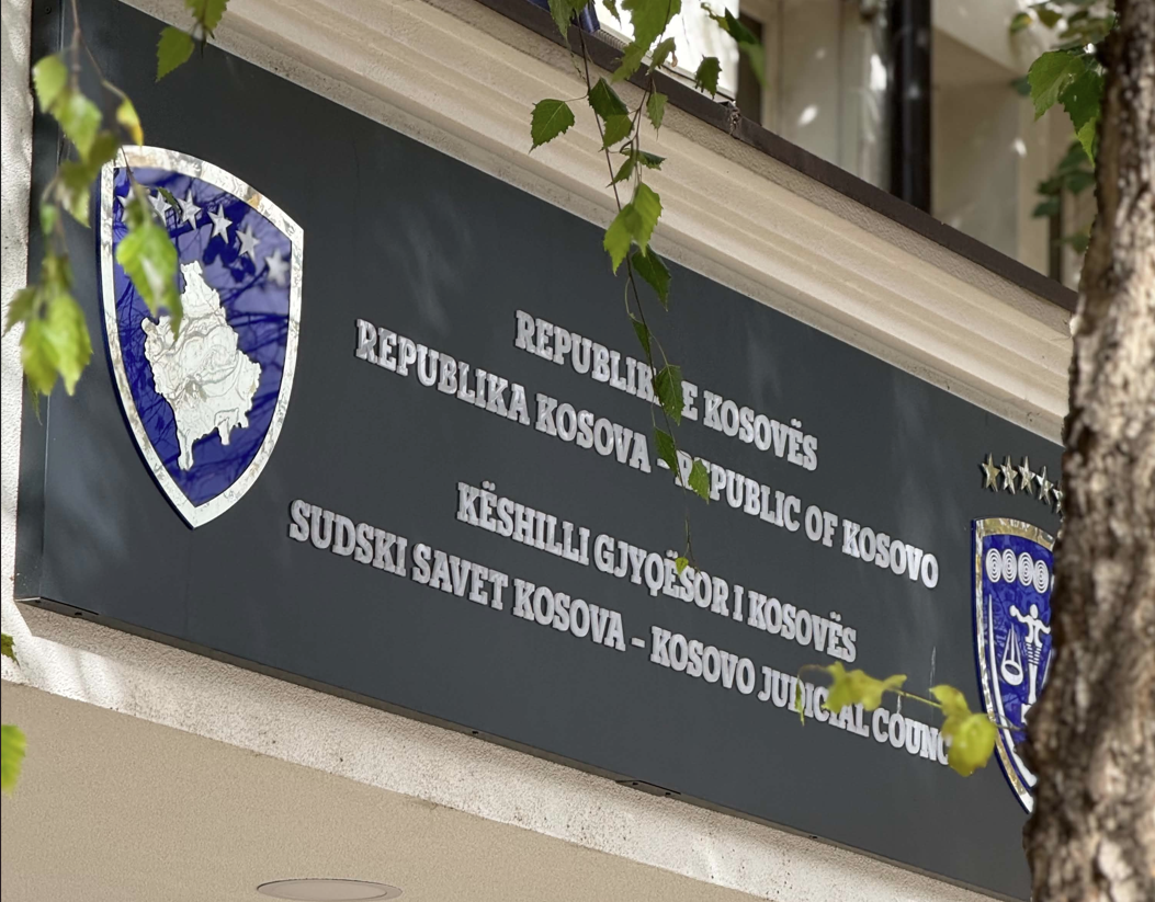 KGjK ja merr vendime për gjashtë gjykata   këta janë gjyqtarët mbikëqyrës që u emëruan sot