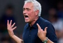 Jose Mourinho bojkoton konferencën për shtyp pas fitores ndaj Villarrealit