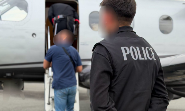 Një person ekstradohet nga Kosova për në Suedi  kërkohej për vepra të rënda lidhur me narkotikët